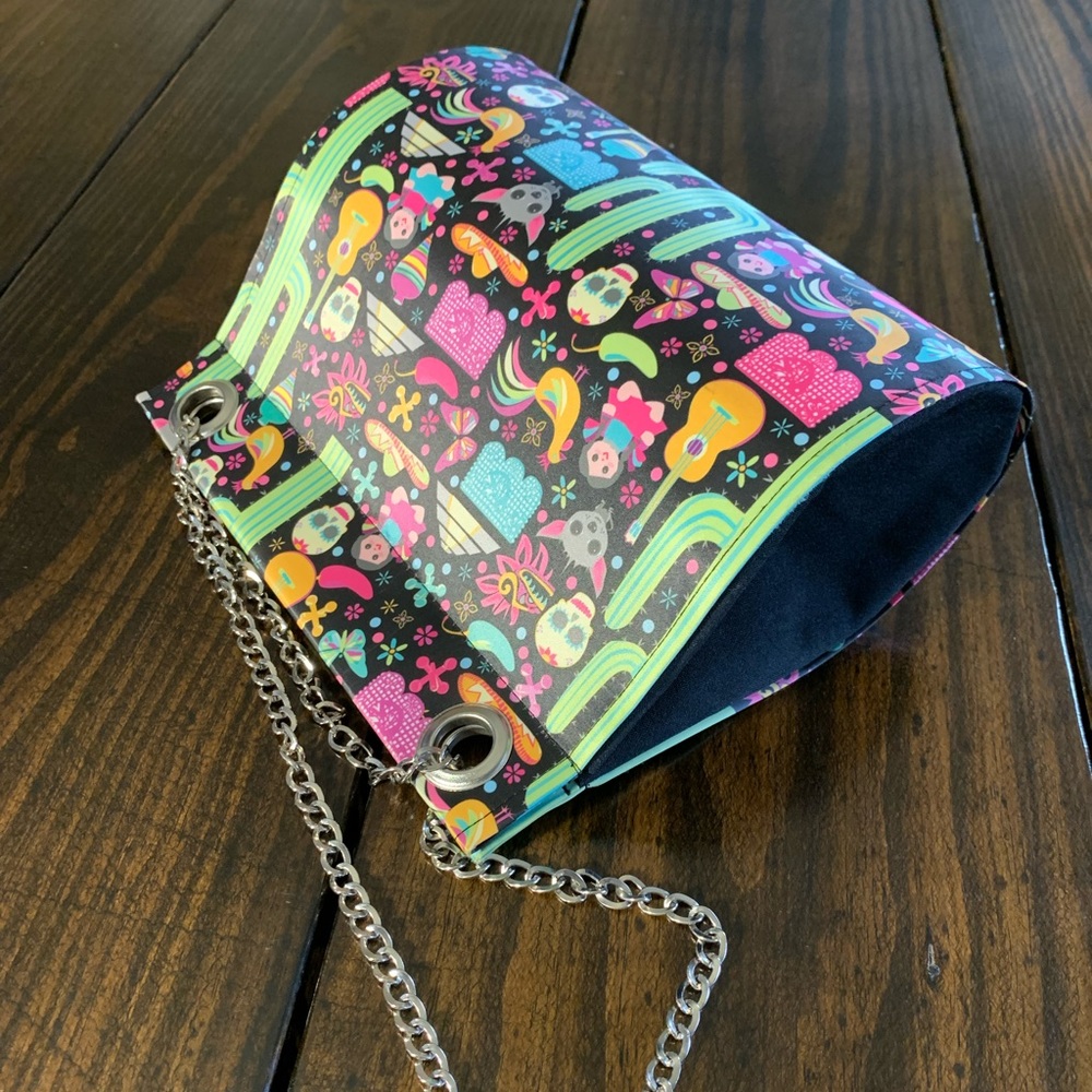Skull purse